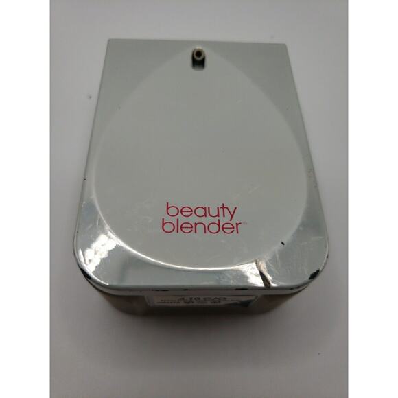 Bounce Beauty Blender Liquid Whip Longwear Foundation 1fl.oz - 4.10 C/O (NWOB) - Picture 3 of 3